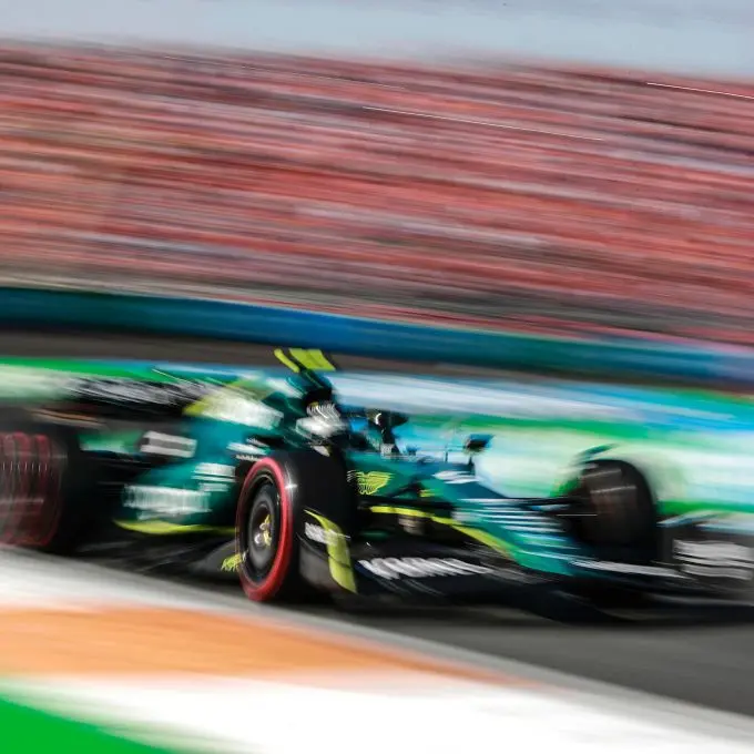 Aston_Martin_Danke_Seb