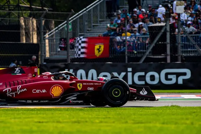 Ferrari_in_Mexico