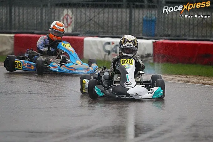 dex Krouwels glibbert naar eerste podium