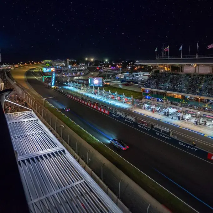 Le_Mans_2020_night_photo