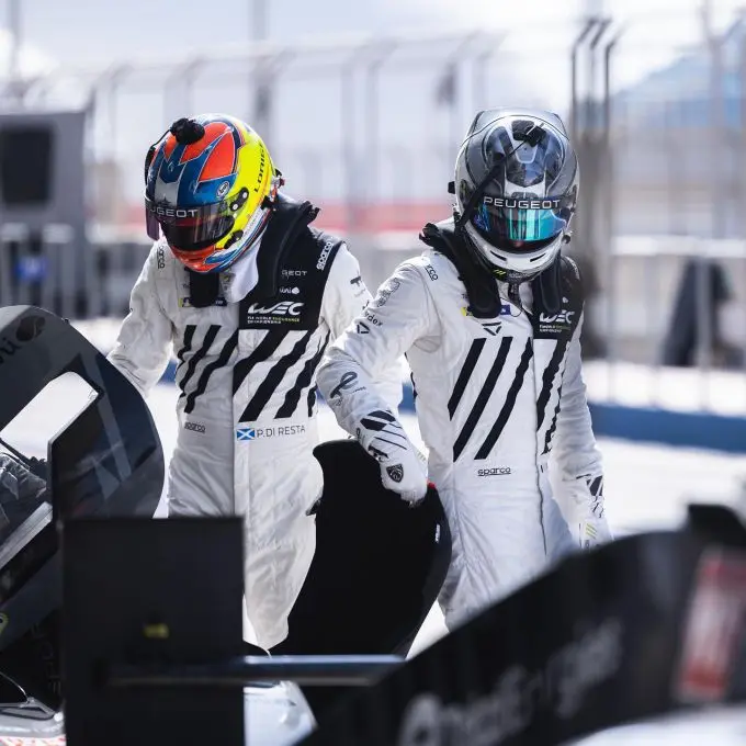 Peugeot 9X8 WEC Paul Di Resta Jean Eric Vergne
