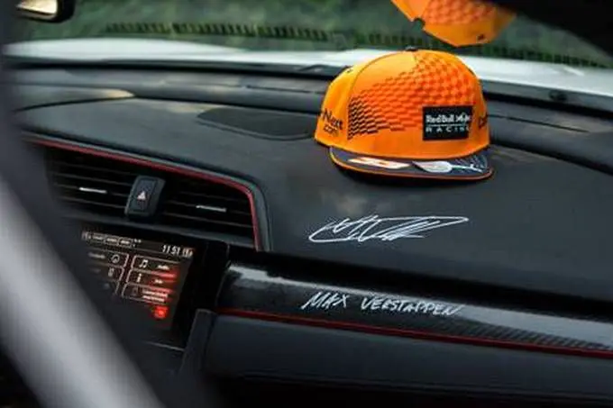 Honda Max Verstappen handtekening