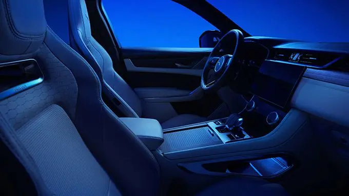 Jaguar F-pace