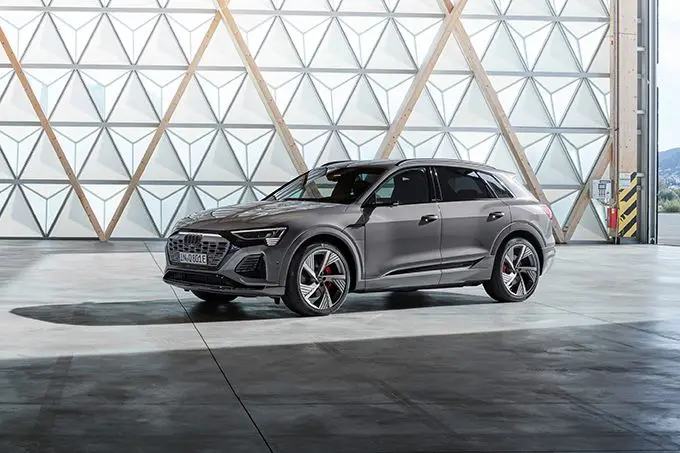 Audi Q8 e-tron