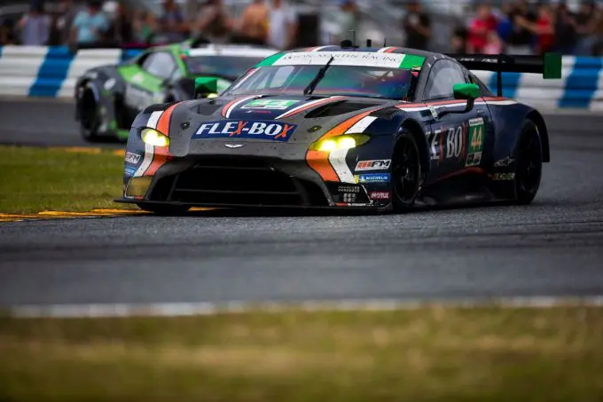 24H Daytona 2023 Nr44 Magnus Racing Vantage