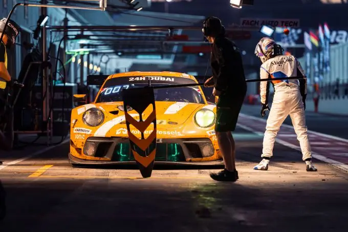 24H of Dubai 2023 Team GP Elite Porsche GT3 R Nr32 Lucas Groeneveld Jesse en Daan van Kuijk en Thierry Vermeulen foto 8