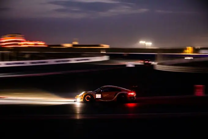 24H of Dubai 2023 Team GP Elite Porsche GT3 R Nr32 Lucas Groeneveld Jesse en Daan van Kuijk en Thierry Vermeulen foto 9