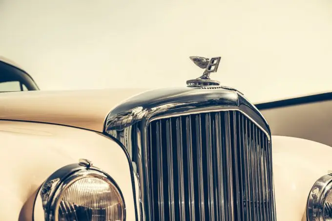 Bentley Continental en de JAS 949 foto 8