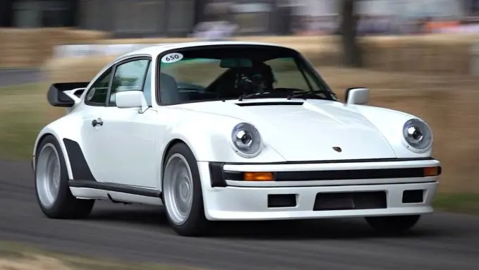 McLaren_Porsche_911_TAG_F1_engine_source_Automacha