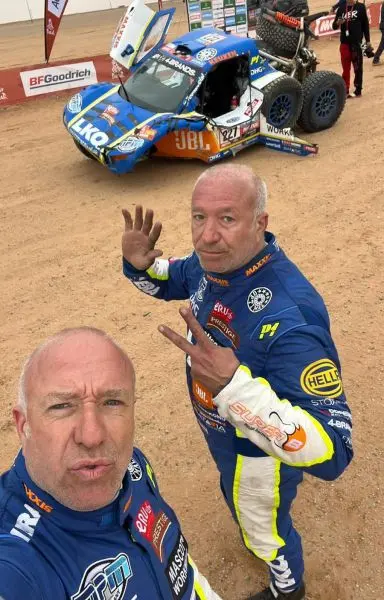Megaklapper Tim en Tom Coronel: veel schade Century