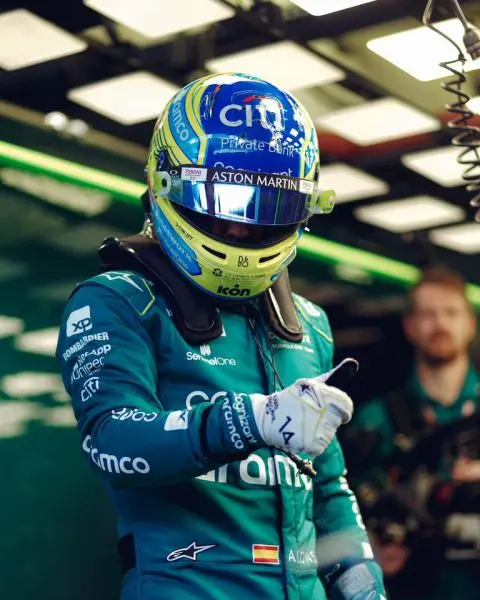 Fernando alonso F1 Aston Martin Bahrein Foto 3