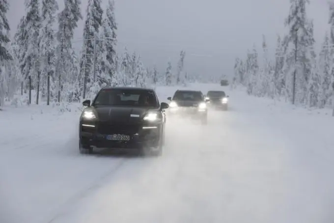 Duurtest vernieuwde Porsche Cayenne foto 5