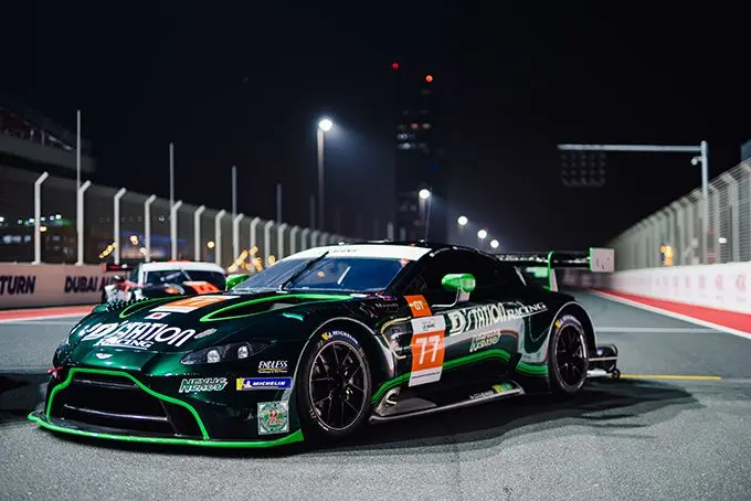 Aston Martin Vantage