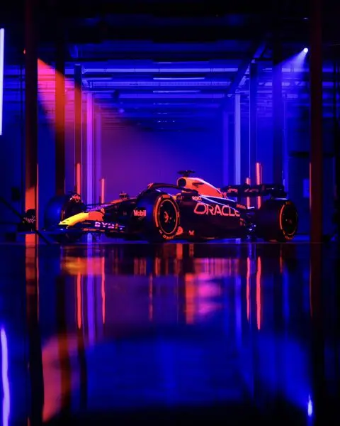 Red Bull RB19