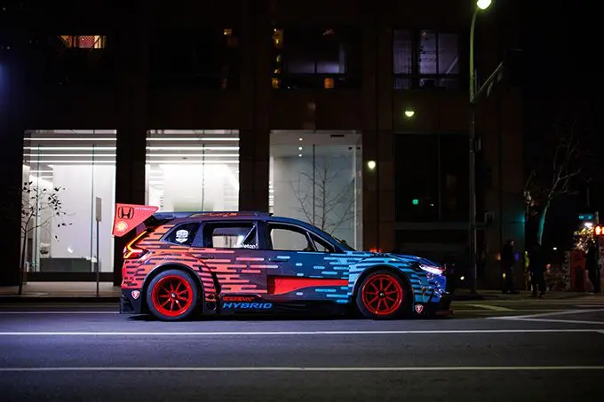 Honda CR-V Hybrid Racer