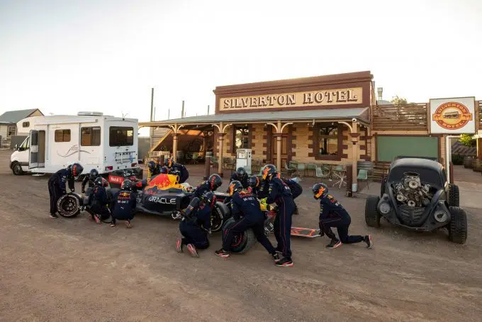 Daniel_Ricciardo_Australie_tour_Aus1