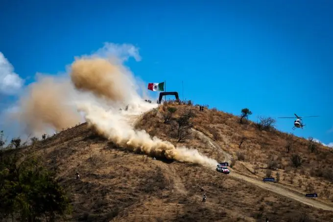 Sebastien_Ogier_Toyota_Yaris