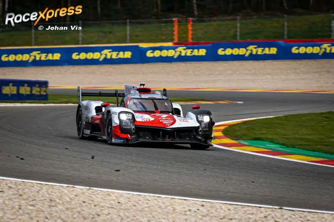 Toyota #7 Mike Conway, Jose Maria Lopez en Kamui Kobayashi