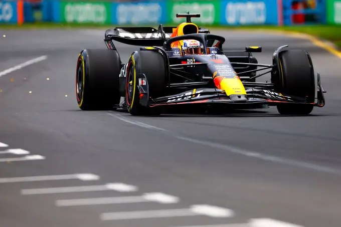 Max_Verstappen_GP_Australie_front_actie