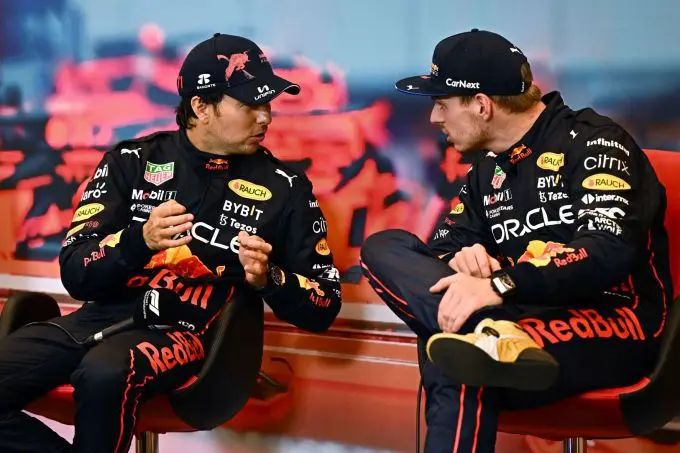 Sergio_Perez_en_Max_Verstappen_rivalen_Bakoe