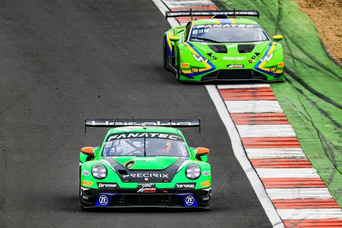 Fanatec GT Europe Sprint Cup Brands Hatch Porsche_Lamborghini