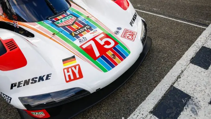  Porsche_Racing_For_Charity_foto_3