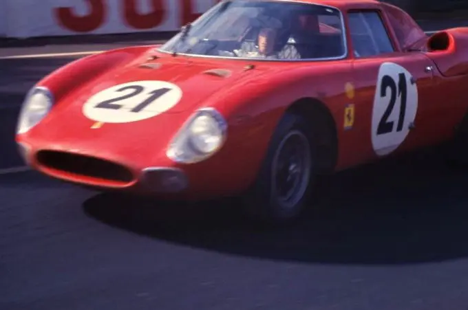 Ferrari historische Le Mans deenames foto 19