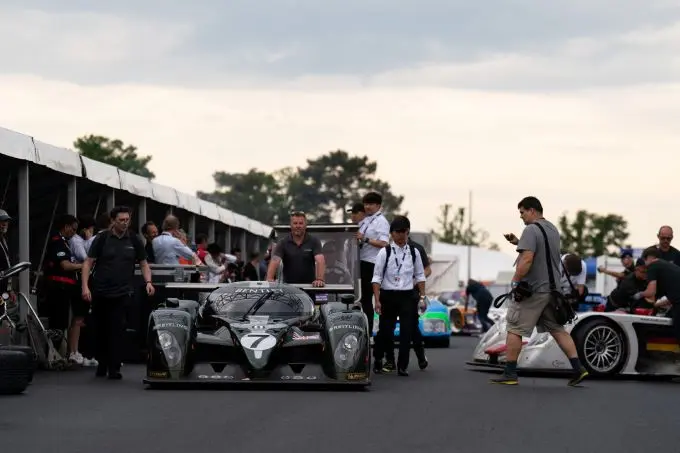 Le_Mans_Centenary terugkeer Bentley speed 8 en Blower Continuation Series foto 6