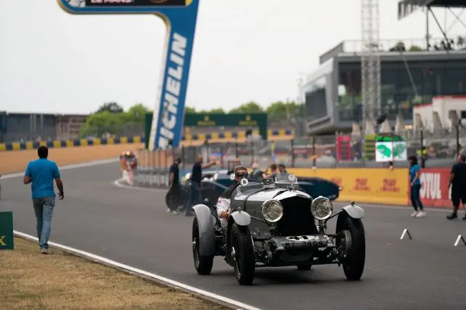 Le_Mans_Centenary terugkeer Bentley speed 8 en Blower Continuation Series foto 4