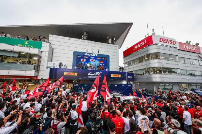 6 Hours of Fuji Toyota winnaar en WEC kampioen 2023 Foto 6