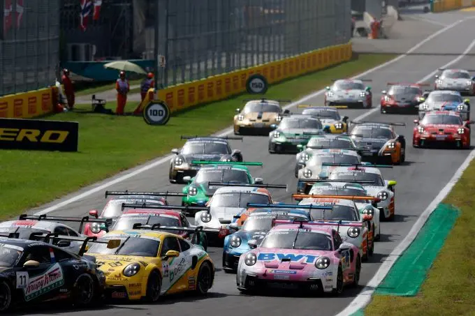Porsche Mobil 1 Supercup 2023 @ Autodromo Internazionale Monza Zondag foto 6