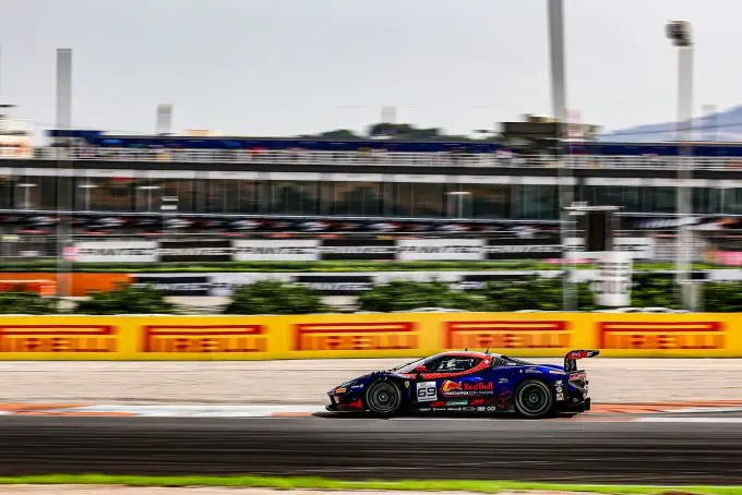 Valencia GT World Challenge Europe_Sprint_Cup Foto 7