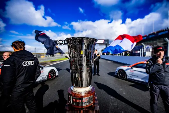 Fanatec GT World GT Championship EU powered by AWS Sprint Cup Round 10 Circuit Zandvoort Foto Nr6