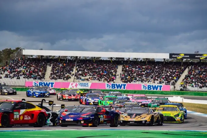 DTM seizoensfinale Hockenheimring 2023 foto 14
