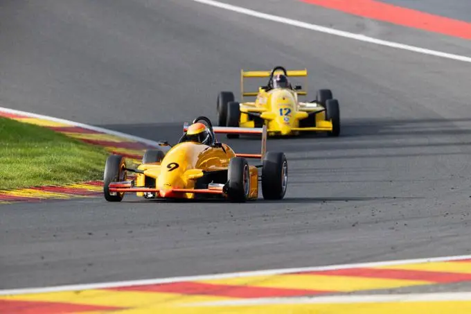 In de Formule Opel-klasse waren Ralf Goral en David Schneider aan elkaar gewaagd en wonnen allebei een race op Spa-Francorchamps