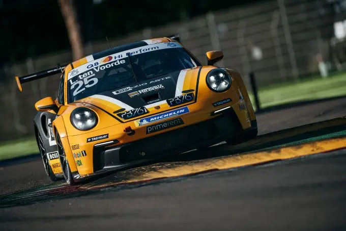 Porsche Carrera Cup Italia Imola - Larry ten Voorde kampioen 2023 Foto 2