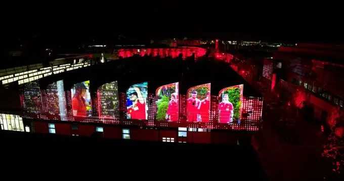 Ferrari lichtshow Maranello Foto 6
