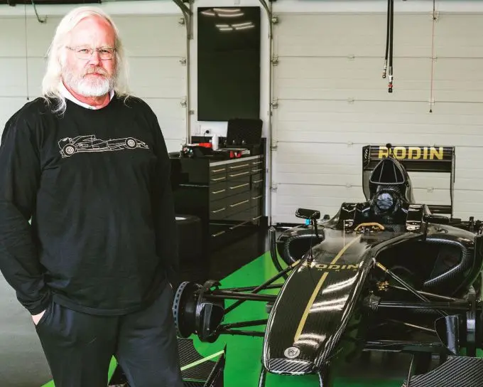 David_Dicker_Rodin_Cars portrait