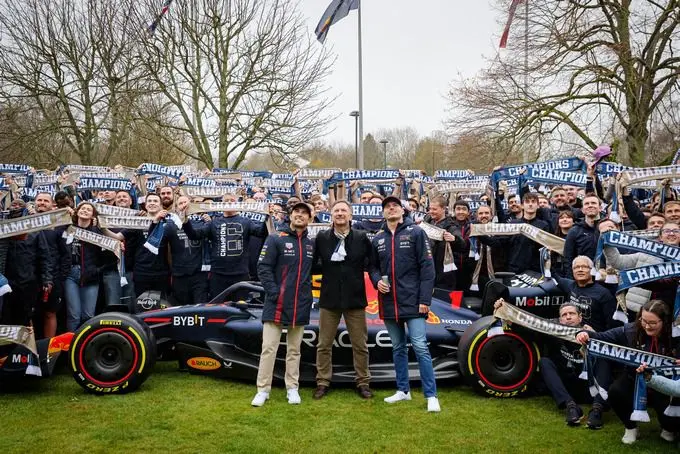 F1