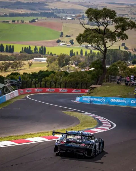 12 Bathurst 2024 Hours ronderecord Jules Gounon en Mercedes-AMG Foto 6