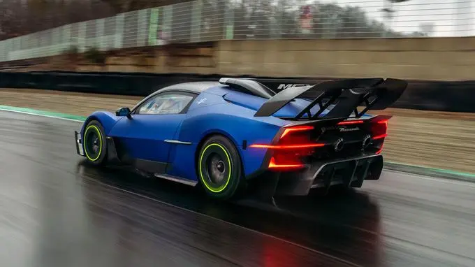 Maserati MCXtrema