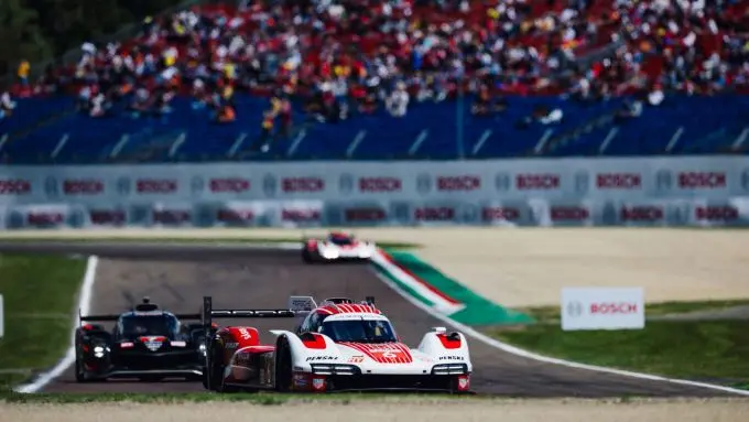 FIA_WEC_Imola_Porsche_P2_en_P3_Porsche