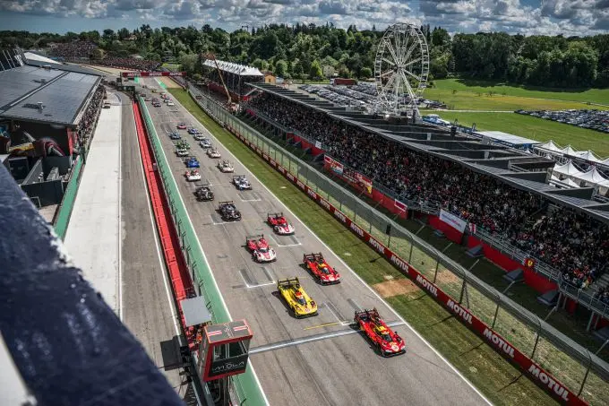 zo_FIA_WEC_Imola startfoto Foto 10