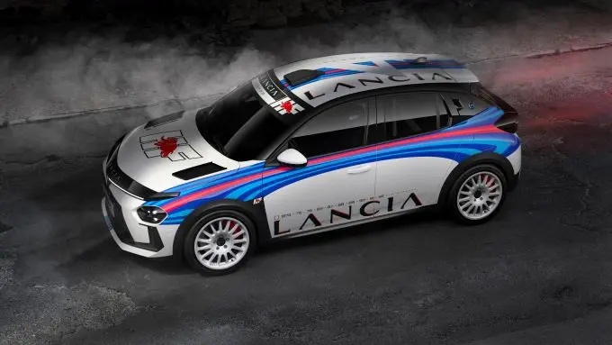 Lancia Ypsilon Rally 4 HF 2025 Foto 11