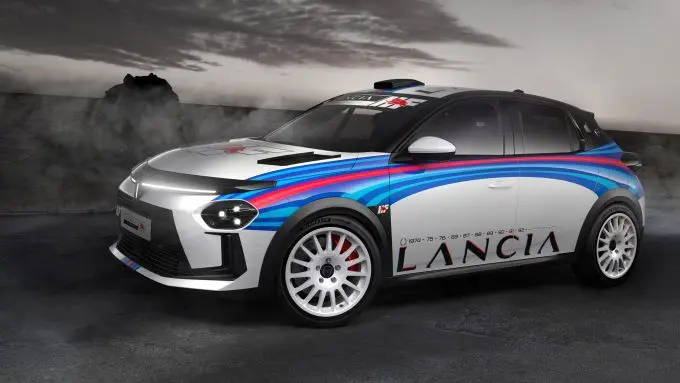 Lancia Ypsilon Rally 4 HF 2025 Foto 7