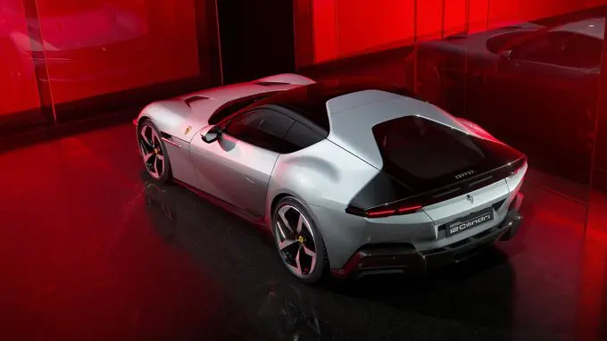 Ferrari 12Cilindri:
