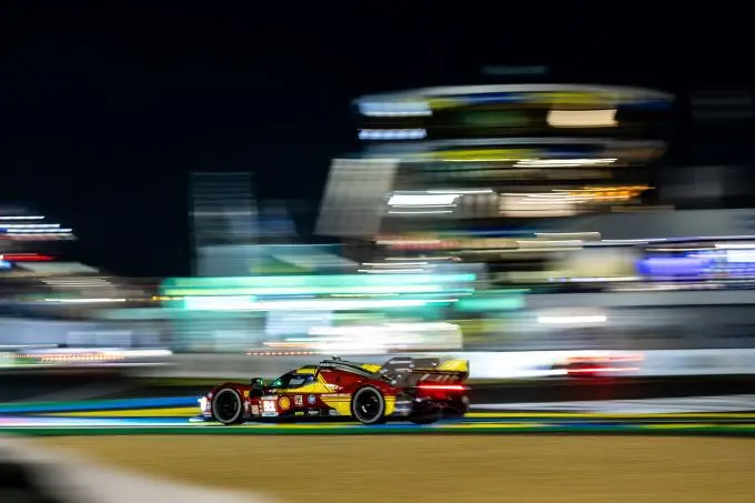 Ferrari wint 24 Uur Le Mans 2024 Foto 9