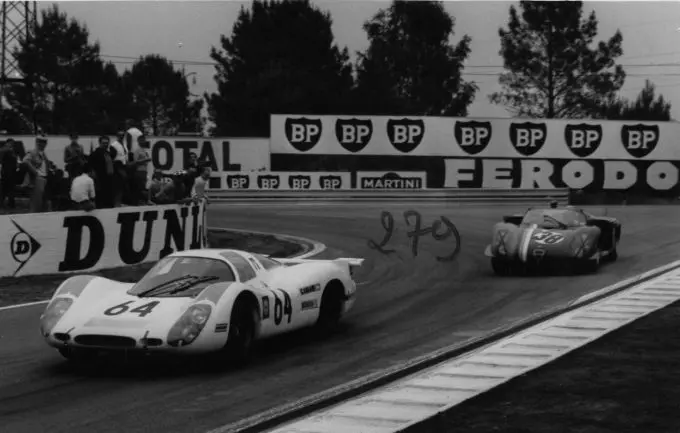 24 Uur Le Mans 2024 Clash of the Titans Foto 2
