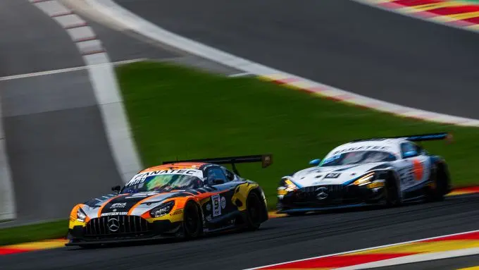 CrowdStrike 24 Hours of Spa Mercedes-AMG Foto 3