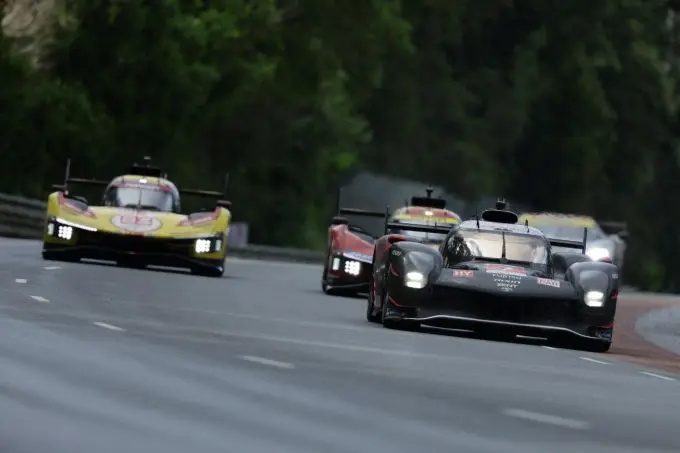 24 Uur Le Mans 2024 De laatste loodjes foto 2